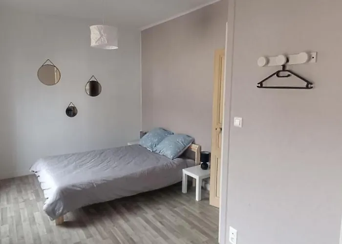 Mael-Carhaix Location Maison 4 Chambres